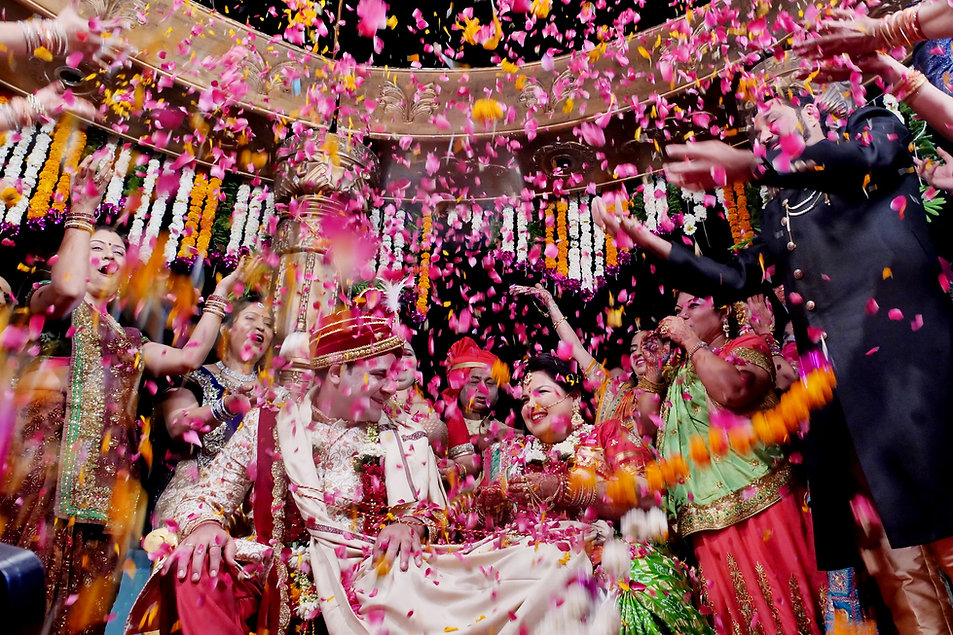 GUJARATI WEDDING TRADITIONS GUJARATI WEDDING PHOTOGRAPHER FINE ART PRODUCTION